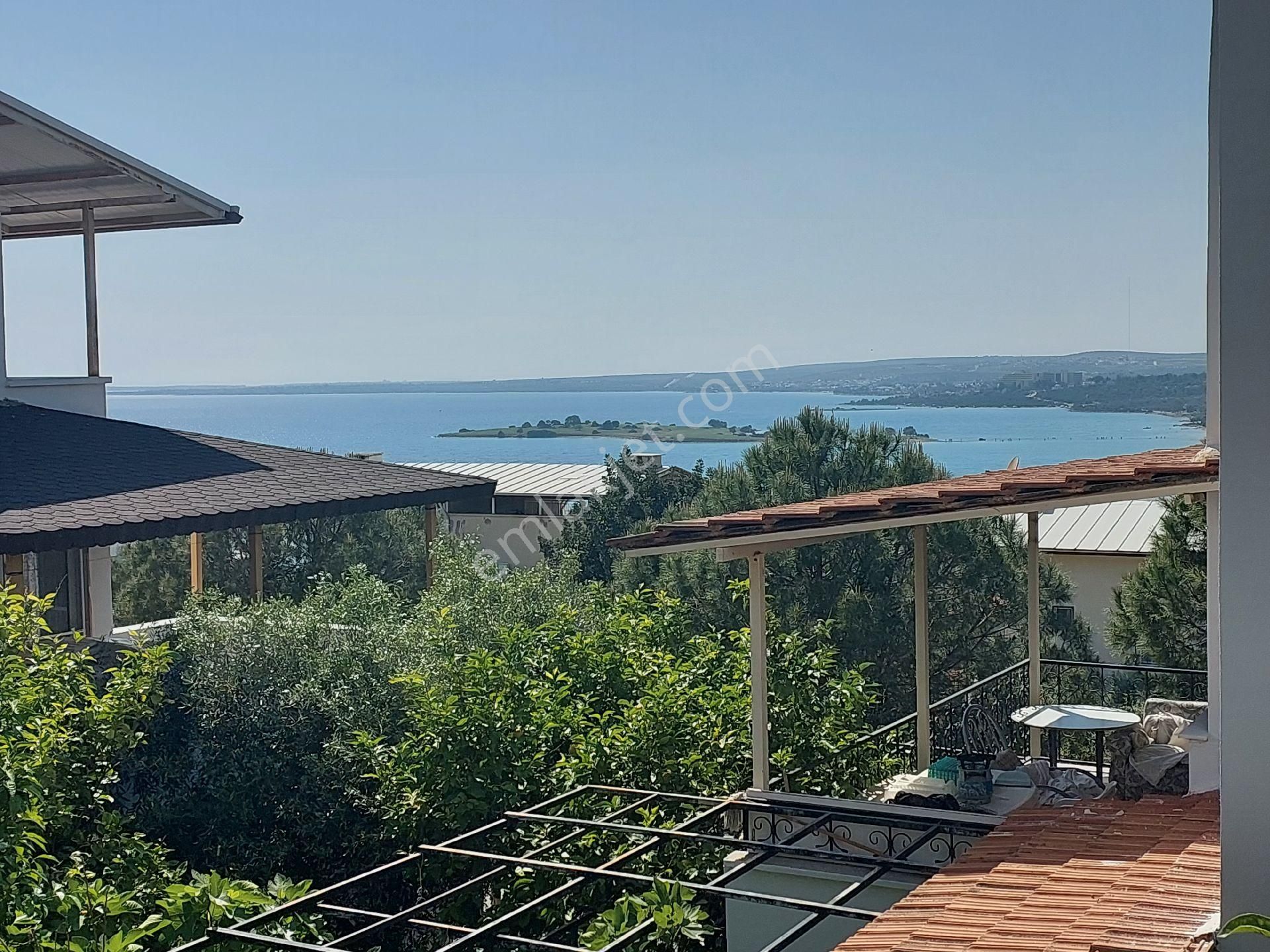 Denize 400m 3+1 Villamızın Özel Plaj Alanı Ve Otoparkı Mevcuttur. Şezlong, Şemsiye Mevcuttur - Görsel 3