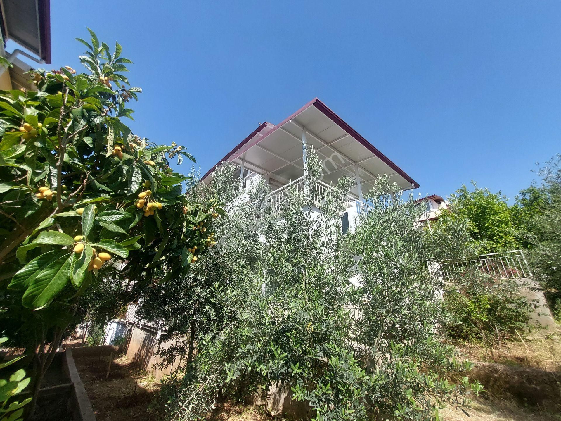 Denize 400m 3+1 Villamızın Özel Plaj Alanı Ve Otoparkı Mevcuttur. Şezlong, Şemsiye Mevcuttur - Görsel 15