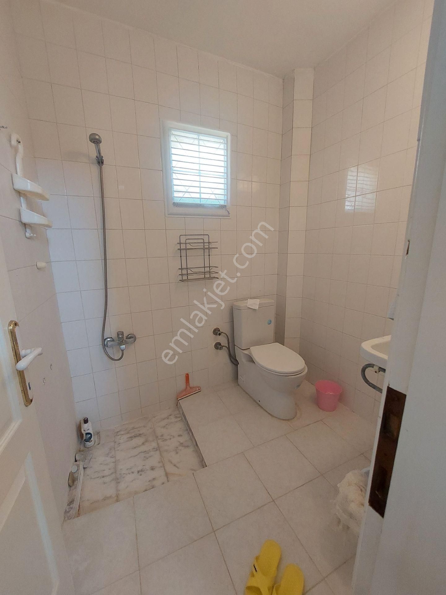 Denize 400m 3+1 Villamızın Özel Plaj Alanı Ve Otoparkı Mevcuttur. Şezlong, Şemsiye Mevcuttur - Görsel 35