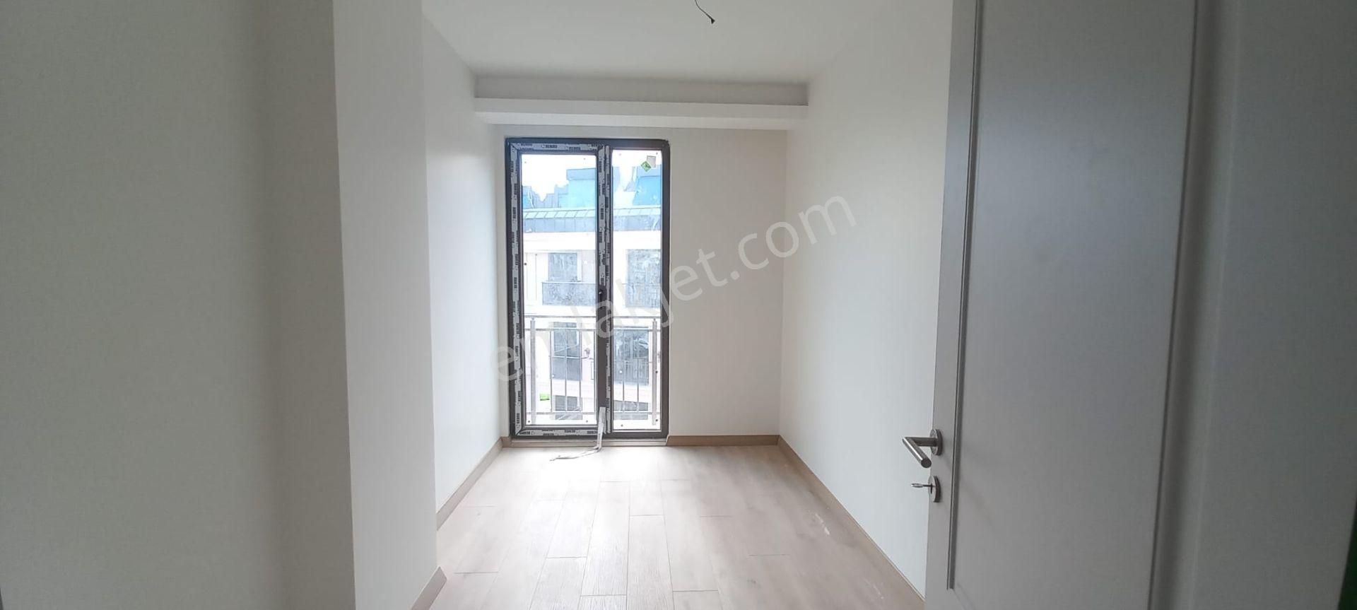 Çengelköy Meydan Sitesi 'ndde 2+1 Balkonlu Kiralık Daire - Görsel 15