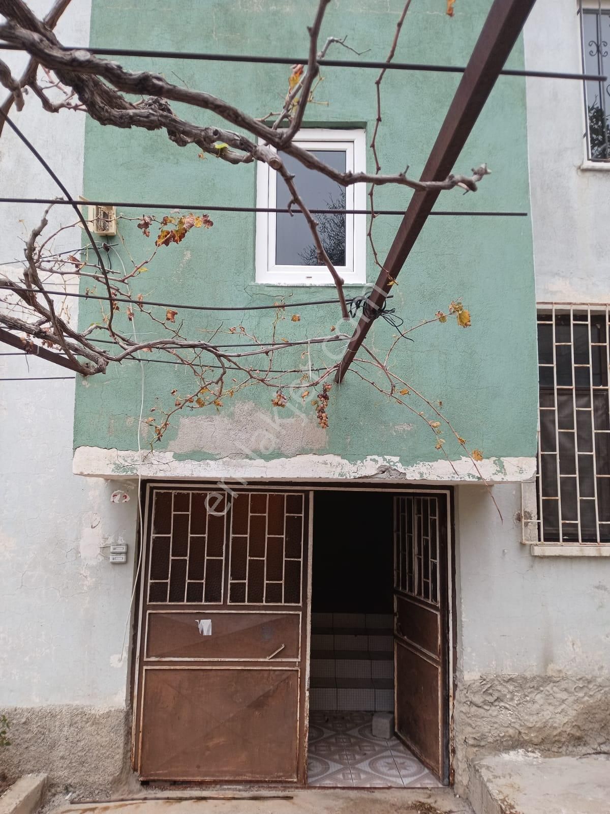 Mersin Silifke Mukaddem Mah. Müstakil İki Katlı Satılık Ev - Görsel 30