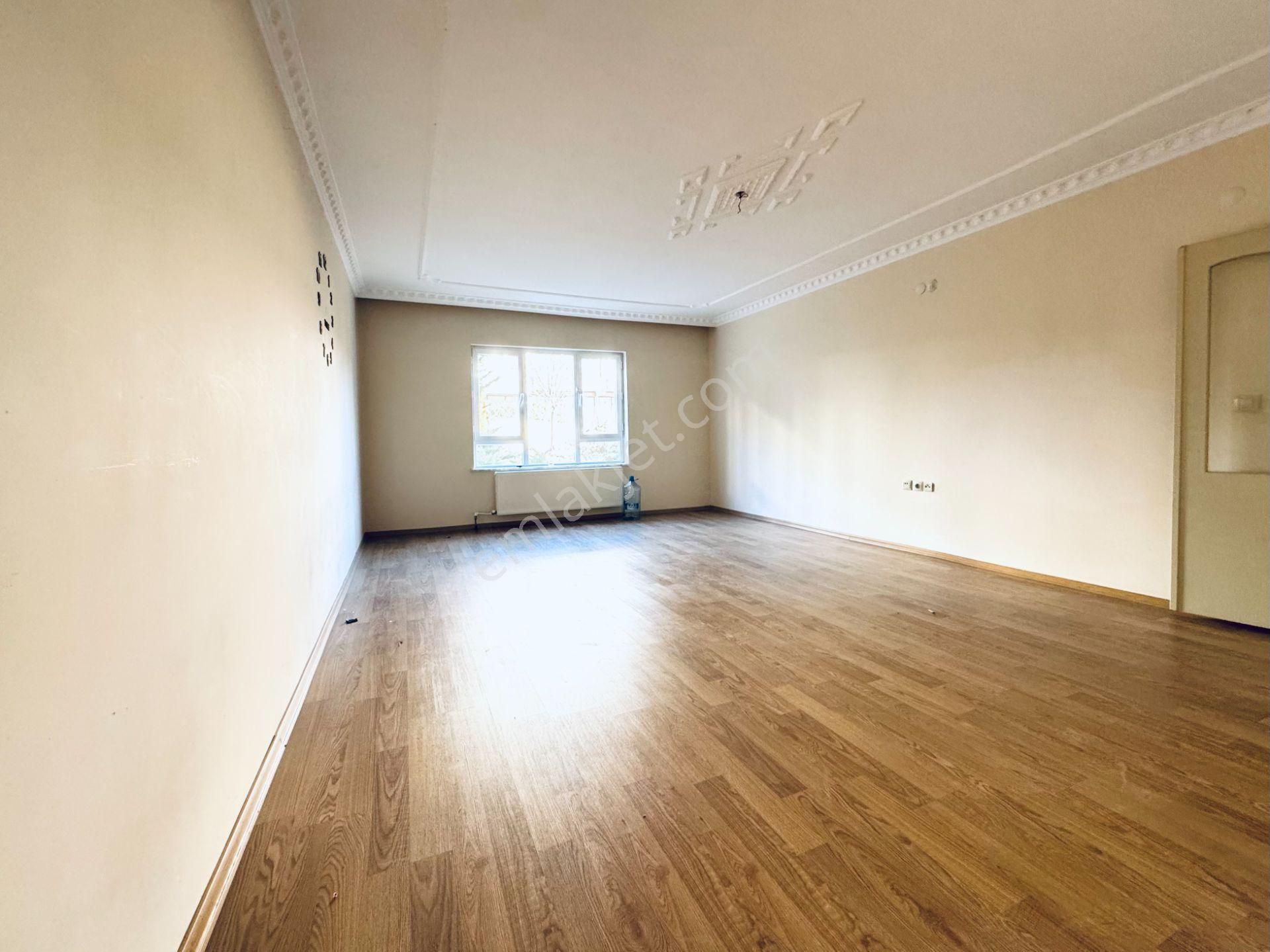 Nam-ak Emlak'tan Kilerli Çift Banyolu 3+1 Site Dairesi - Görsel 9