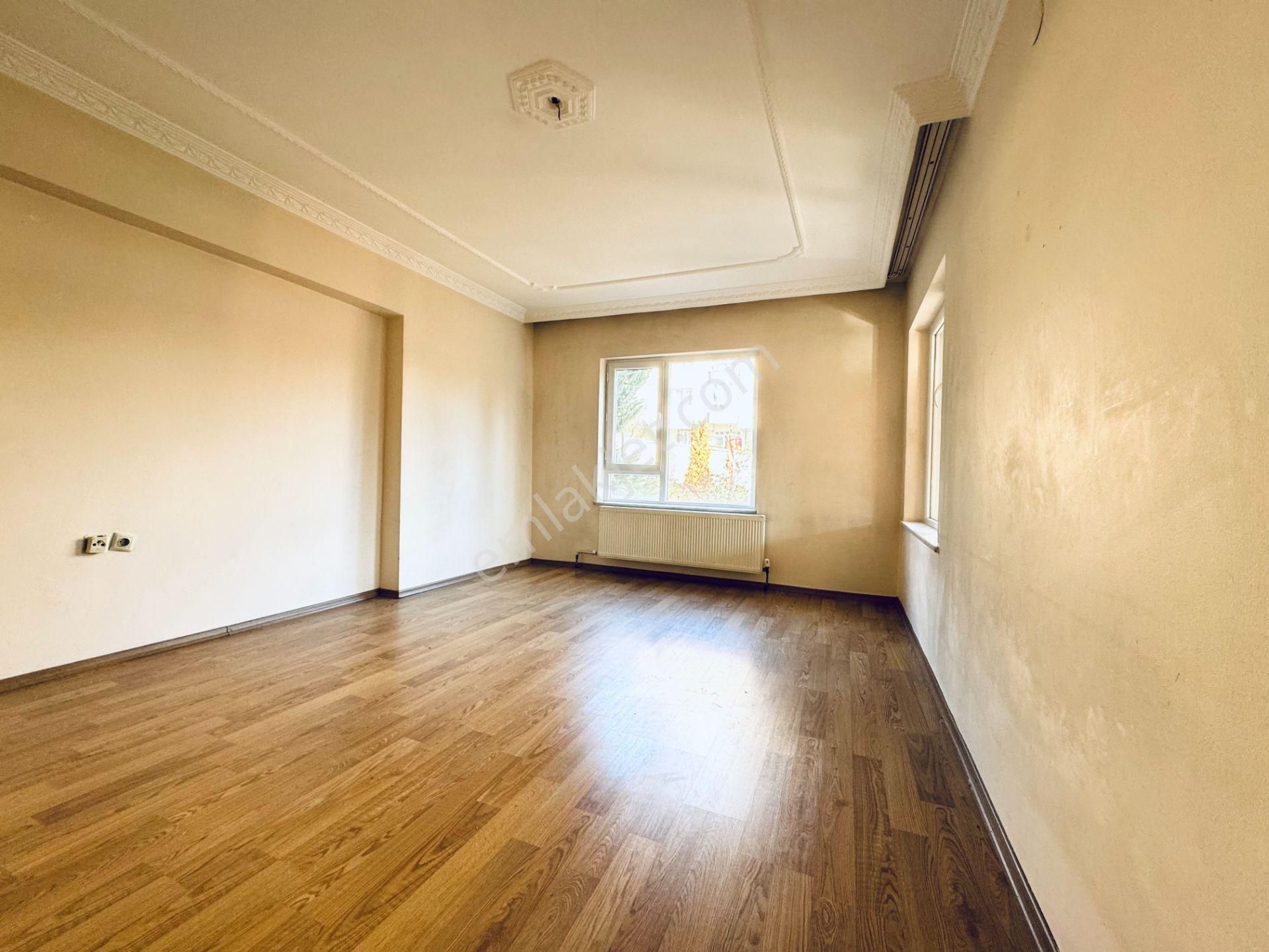 Nam-ak Emlak'tan Kilerli Çift Banyolu 3+1 Site Dairesi - Görsel 13