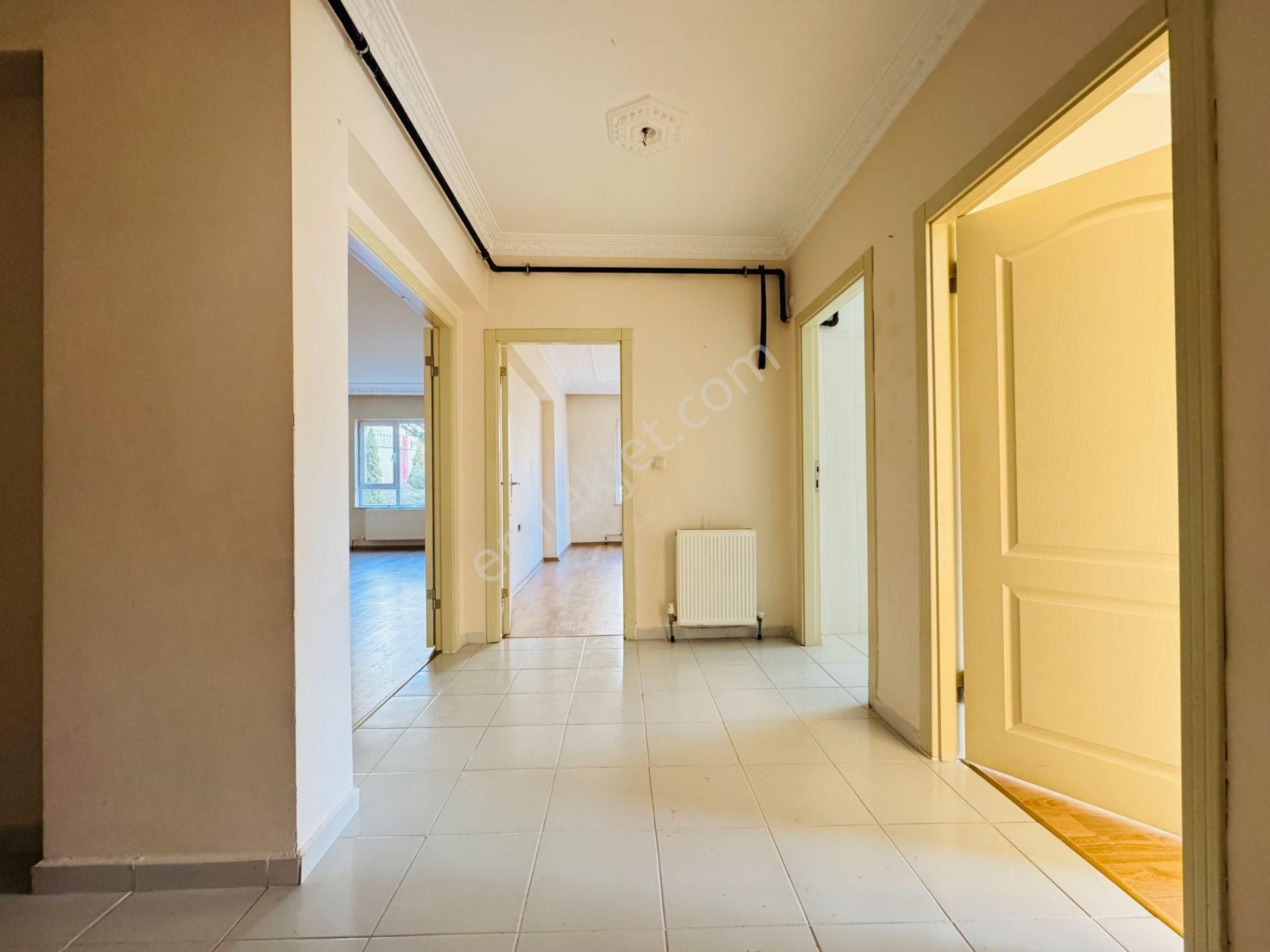 Nam-ak Emlak'tan Kilerli Çift Banyolu 3+1 Site Dairesi - Görsel 27