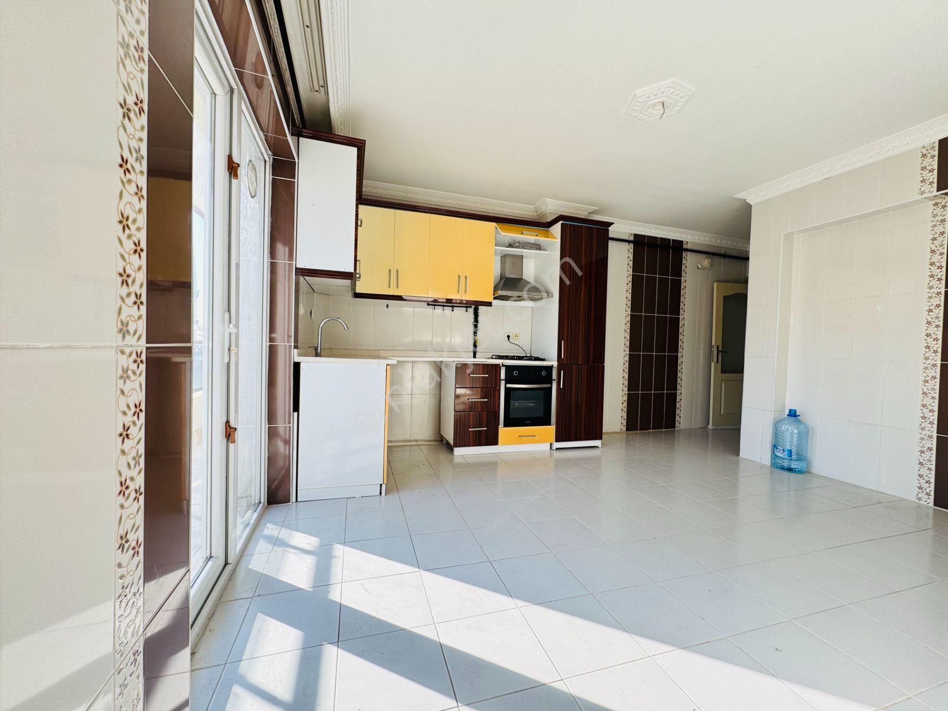 Nam-ak Emlak'tan Kilerli Çift Banyolu 3+1 Site Dairesi - Görsel 3