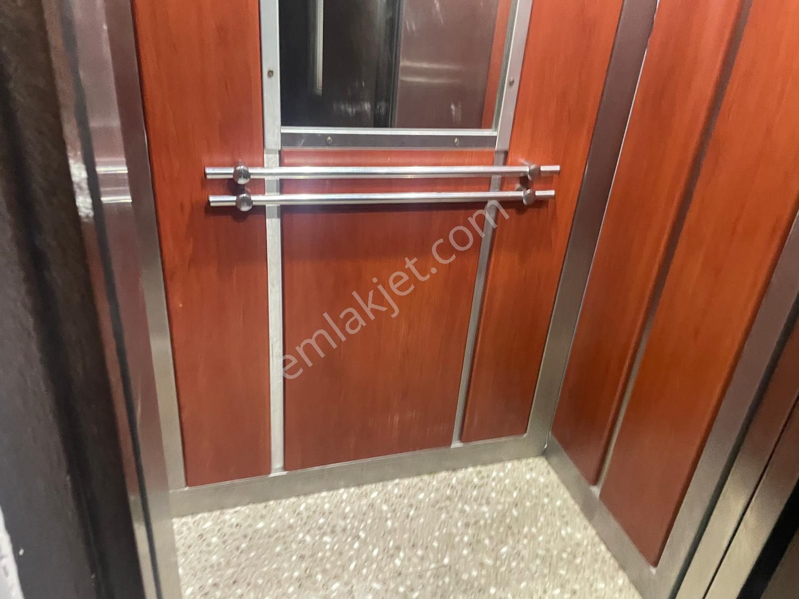 Bursa Kılıç Tn Bağlaraltı Site İçi Satılık 165m2 3+1 6.kat Daire - Görsel 2