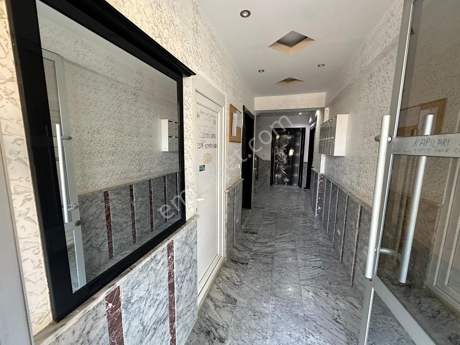 Didim Efelerde Yüksek Giriş 2+1ayrı Mutfak Daire - Görsel 5