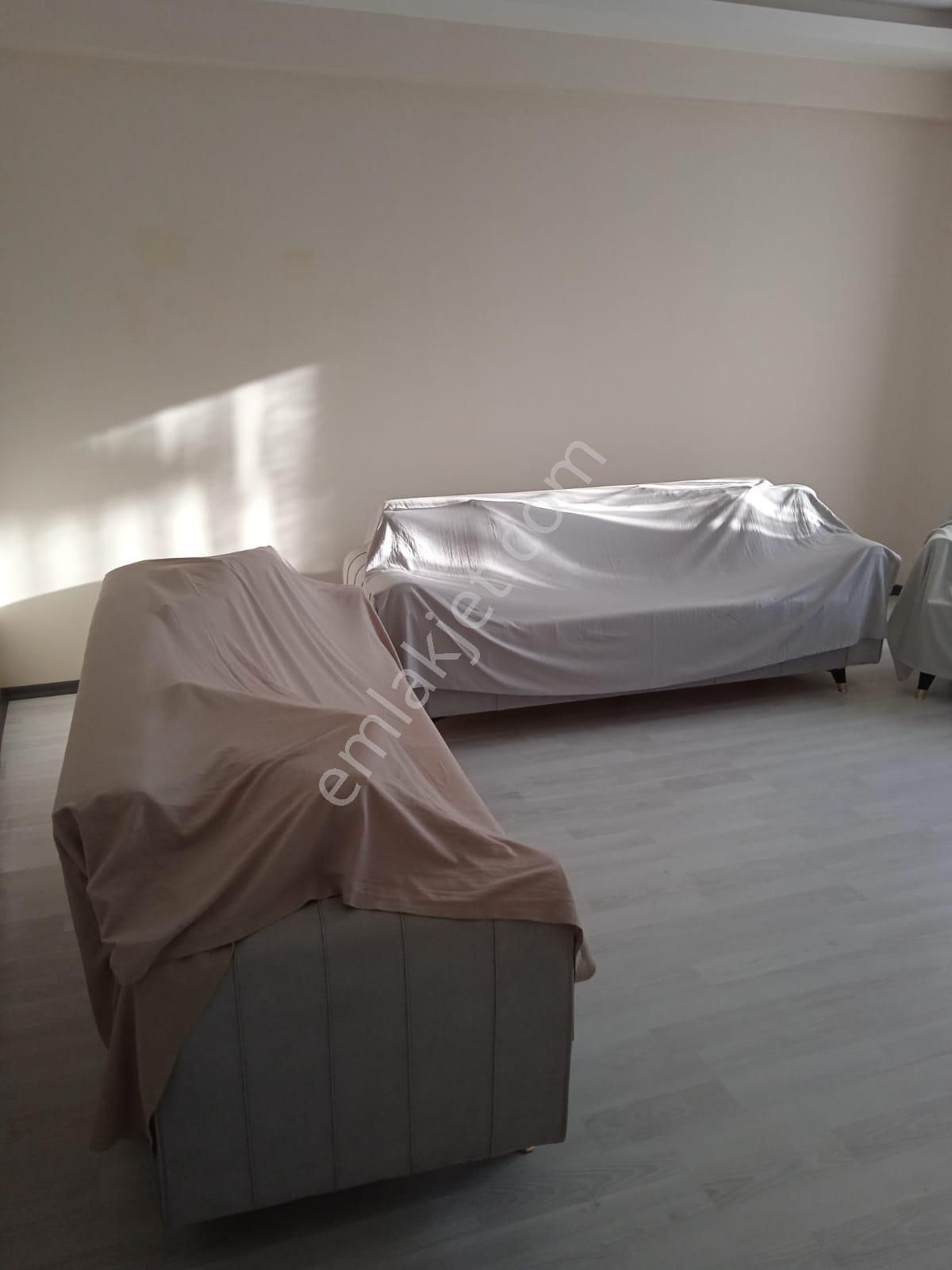 Şekercioğlu Gayrımenkulden Merkezde Yeni Binada 2+1 Eşyalı Kiralık Daire - Görsel 13
