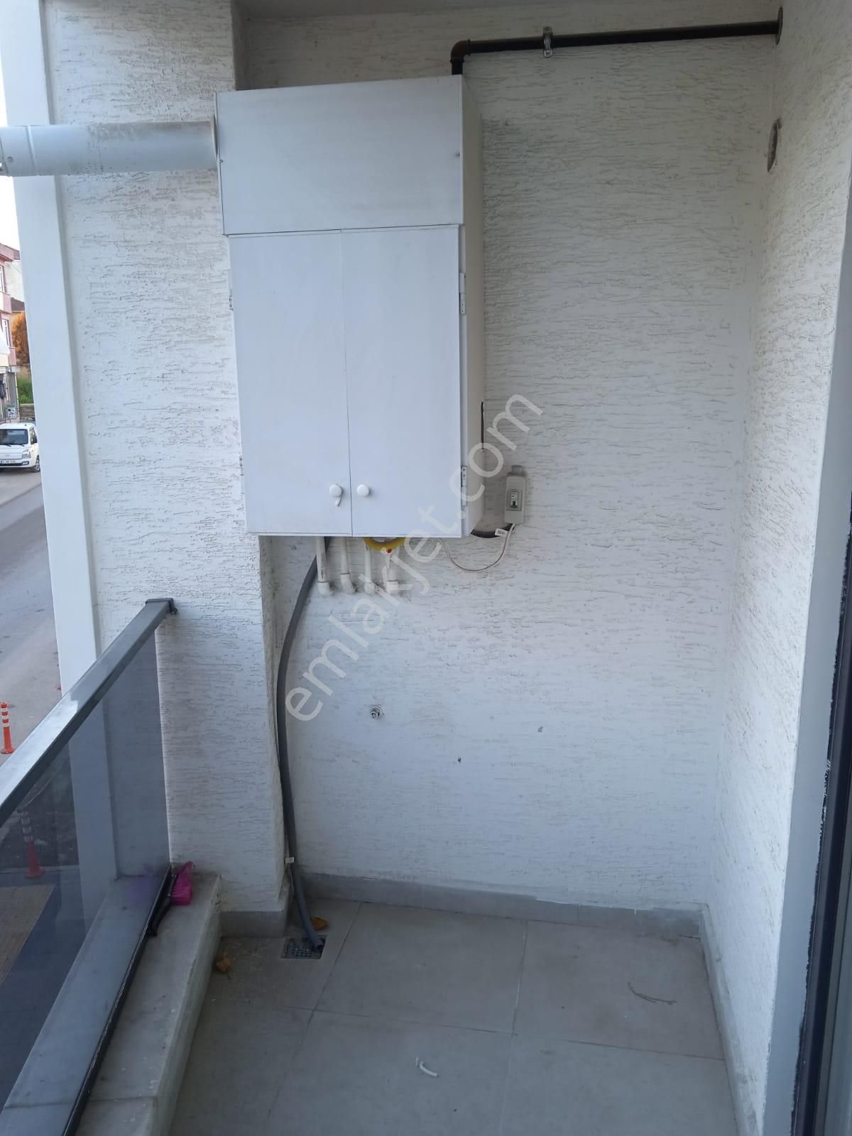 Şekercioğlu Gayrımenkulden Merkezde Yeni Binada 2+1 Eşyalı Kiralık Daire - Görsel 25