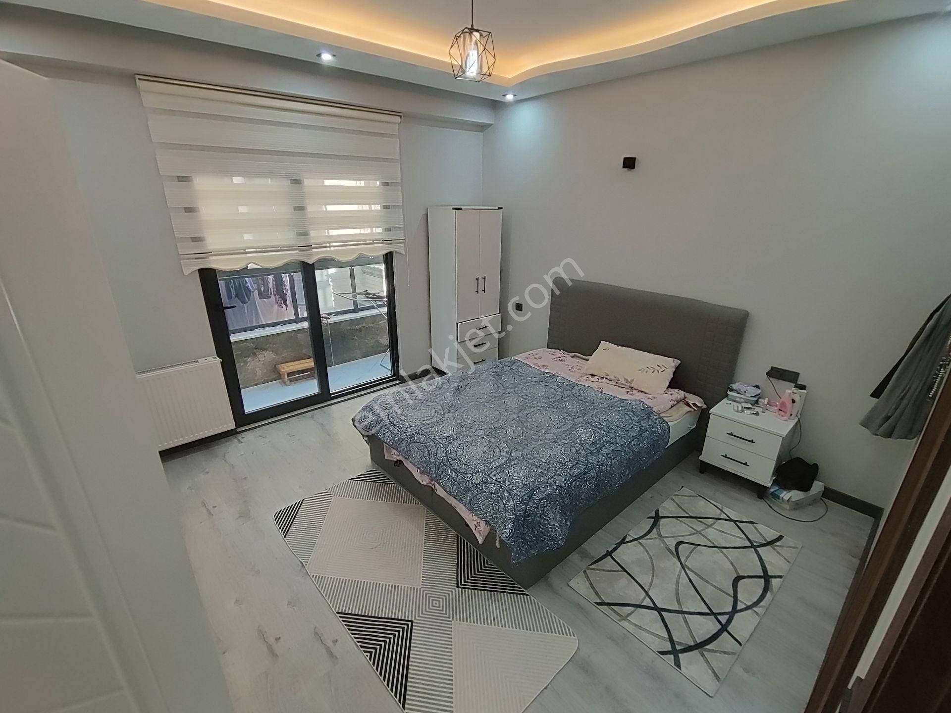Kardeşten İkizçay'da Ara Kat Ön Cephe Ebeveyn Banyolu 2+1 Daire - Görsel 26