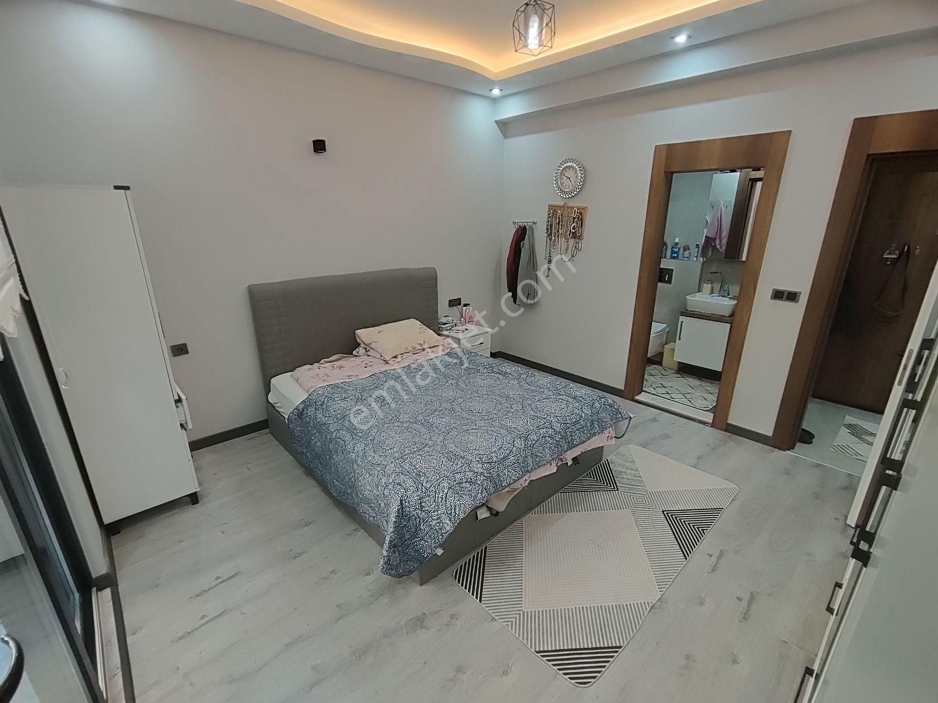 Kardeşten İkizçay'da Ara Kat Ön Cephe Ebeveyn Banyolu 2+1 Daire - Görsel 25