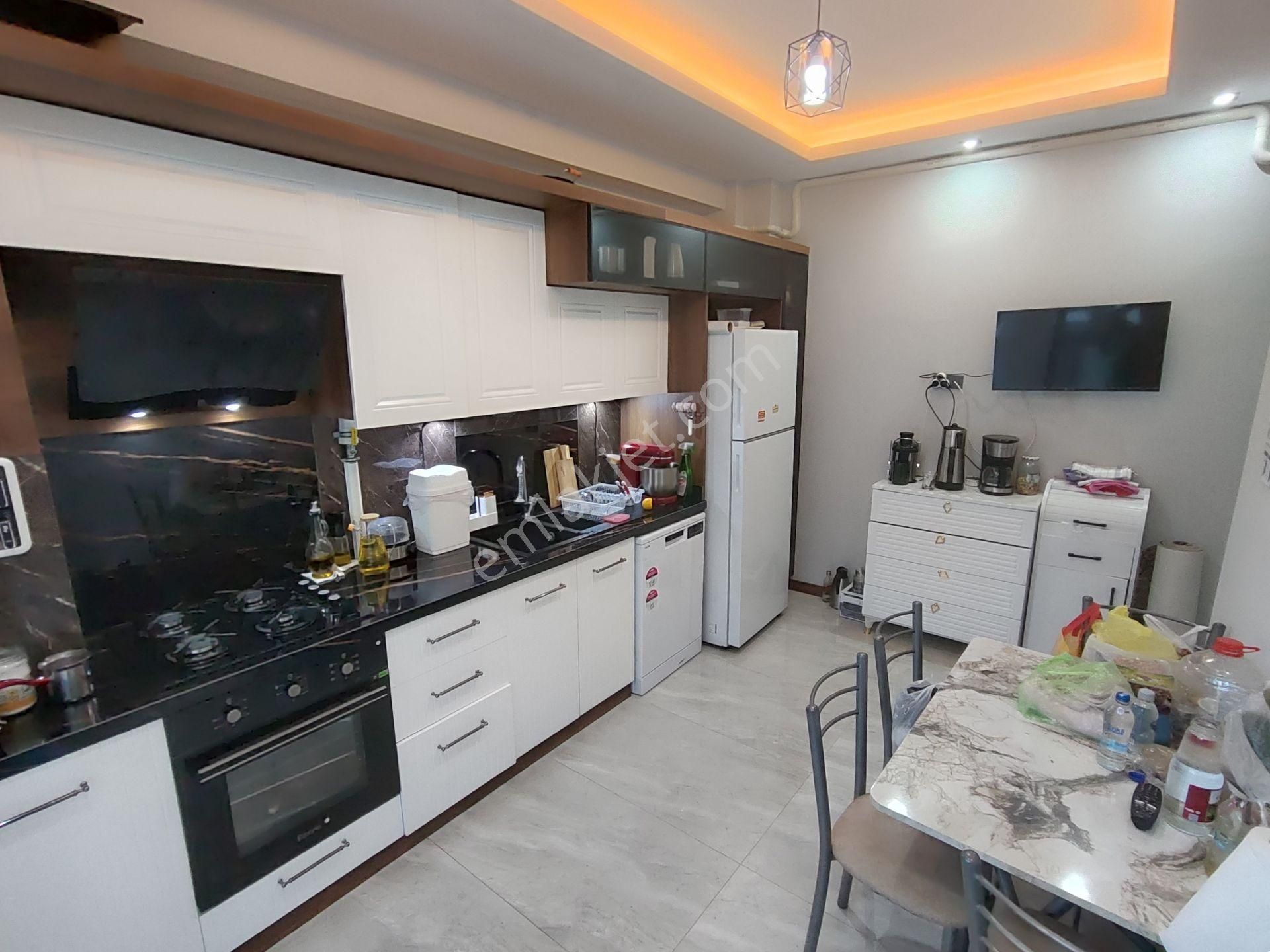 Kardeşten İkizçay'da Ara Kat Ön Cephe Ebeveyn Banyolu 2+1 Daire - Görsel 16