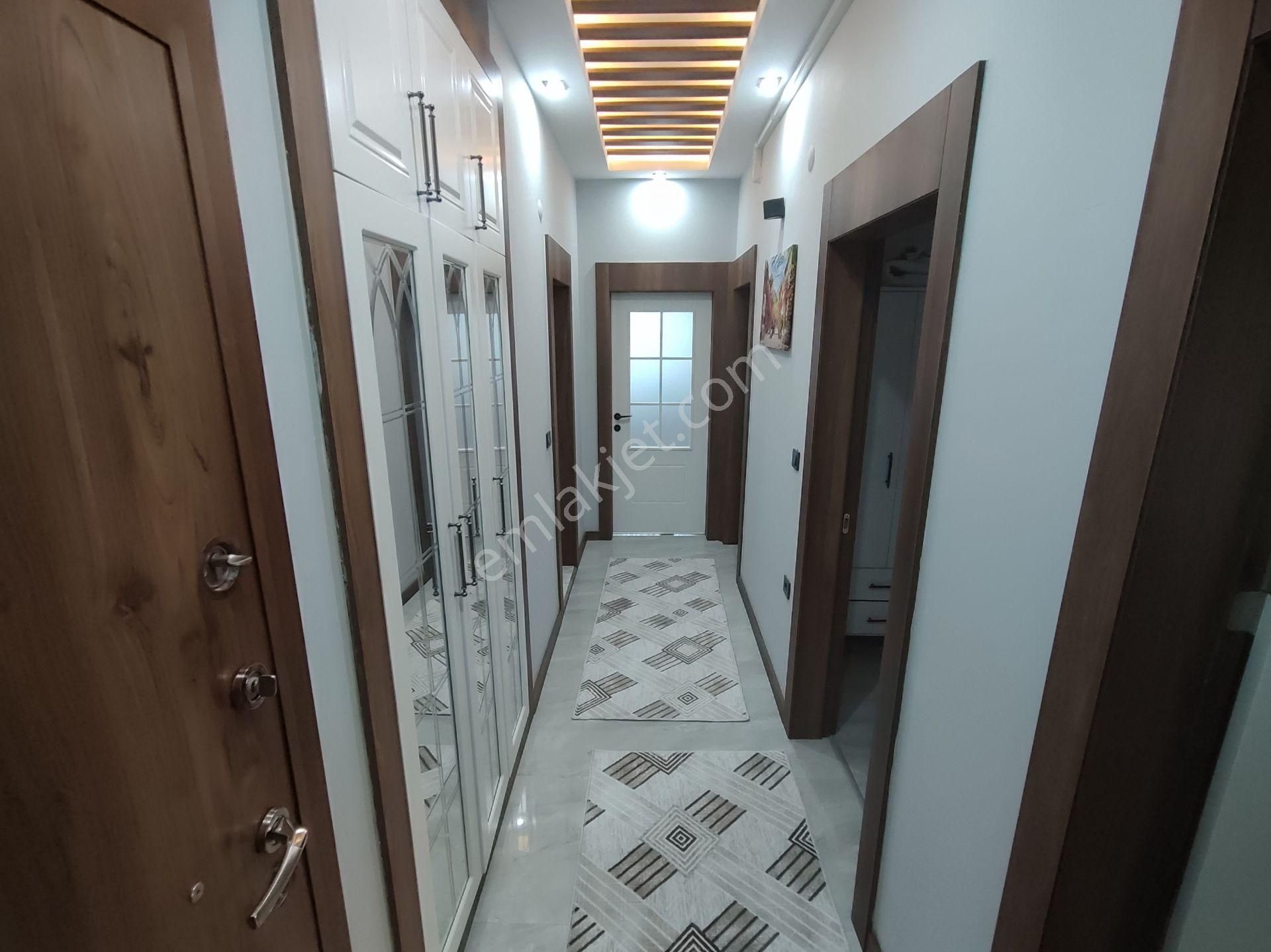 Kardeşten İkizçay'da Ara Kat Ön Cephe Ebeveyn Banyolu 2+1 Daire - Görsel 23