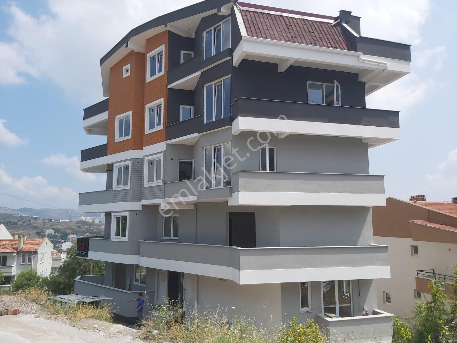 Blk Alt Sütlüce Mh 1+1 50m2 Kat Mülkiyetli Satılık Daire