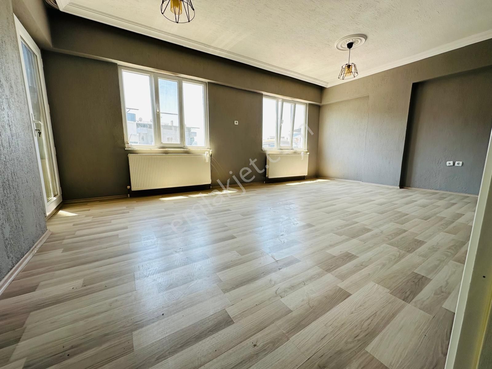 🏡 Göl-san Gayrimenkul’den 🏡 Yeni Mah. 3+1 150 M2 Kiralık Arakat Daire - Görsel 5