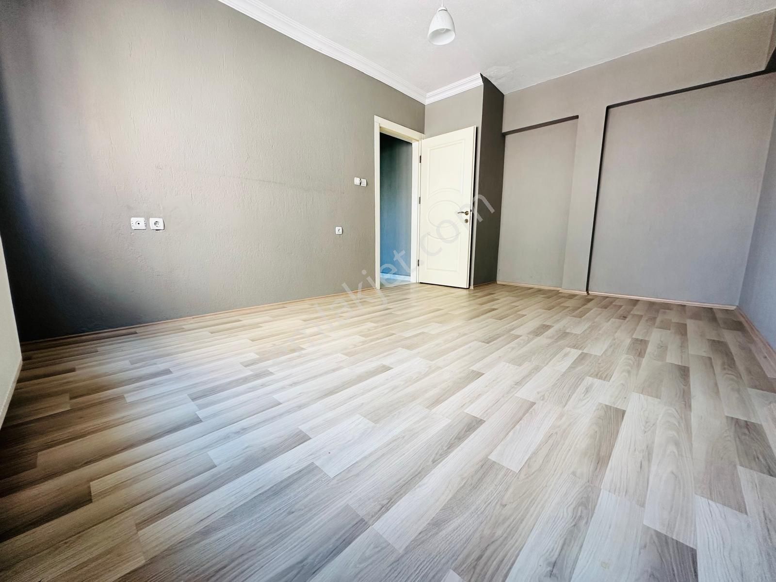 🏡 Göl-san Gayrimenkul’den 🏡 Yeni Mah. 3+1 150 M2 Kiralık Arakat Daire - Görsel 12