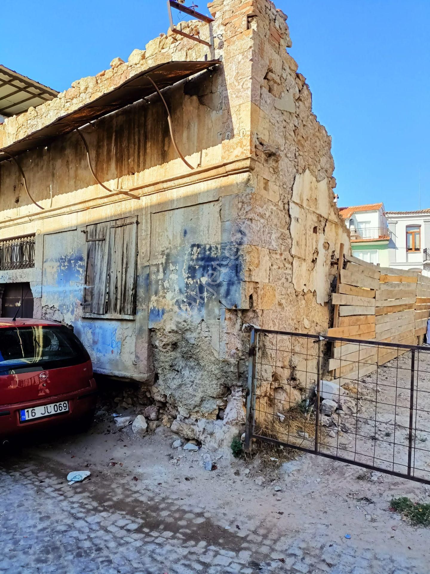 Ayvada'dan Ayvalık Merkez’de 2 Katlı Taş Rum Binası - Görsel 8