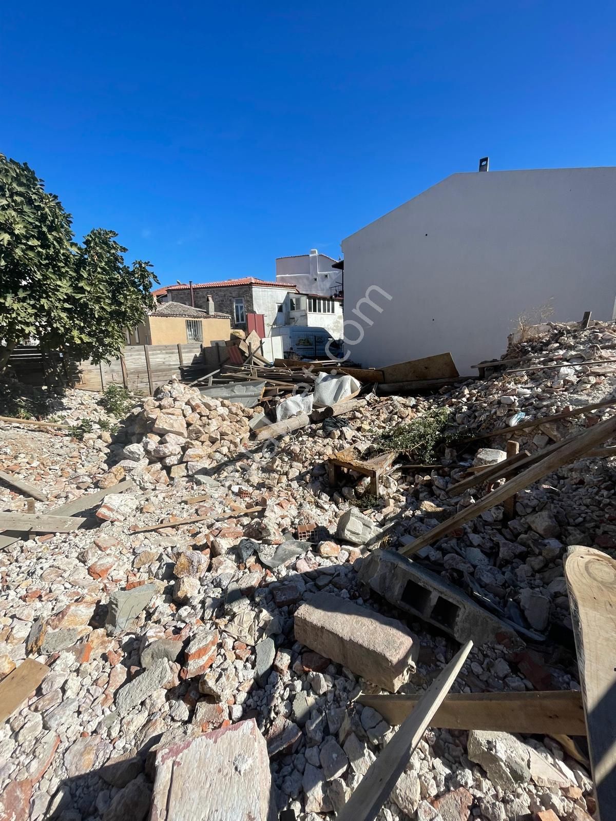 Ayvada'dan Ayvalık Merkez’de 2 Katlı Taş Rum Binası - Görsel 13