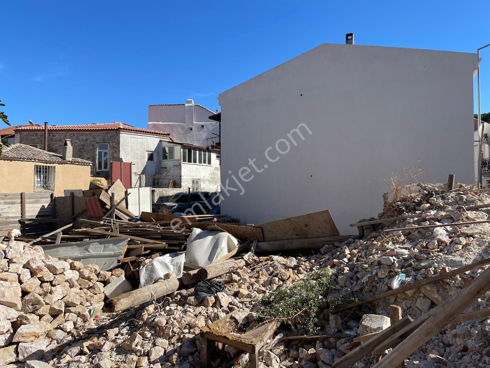 Ayvada'dan Ayvalık Merkez’de 2 Katlı Taş Rum Binası - Görsel 11