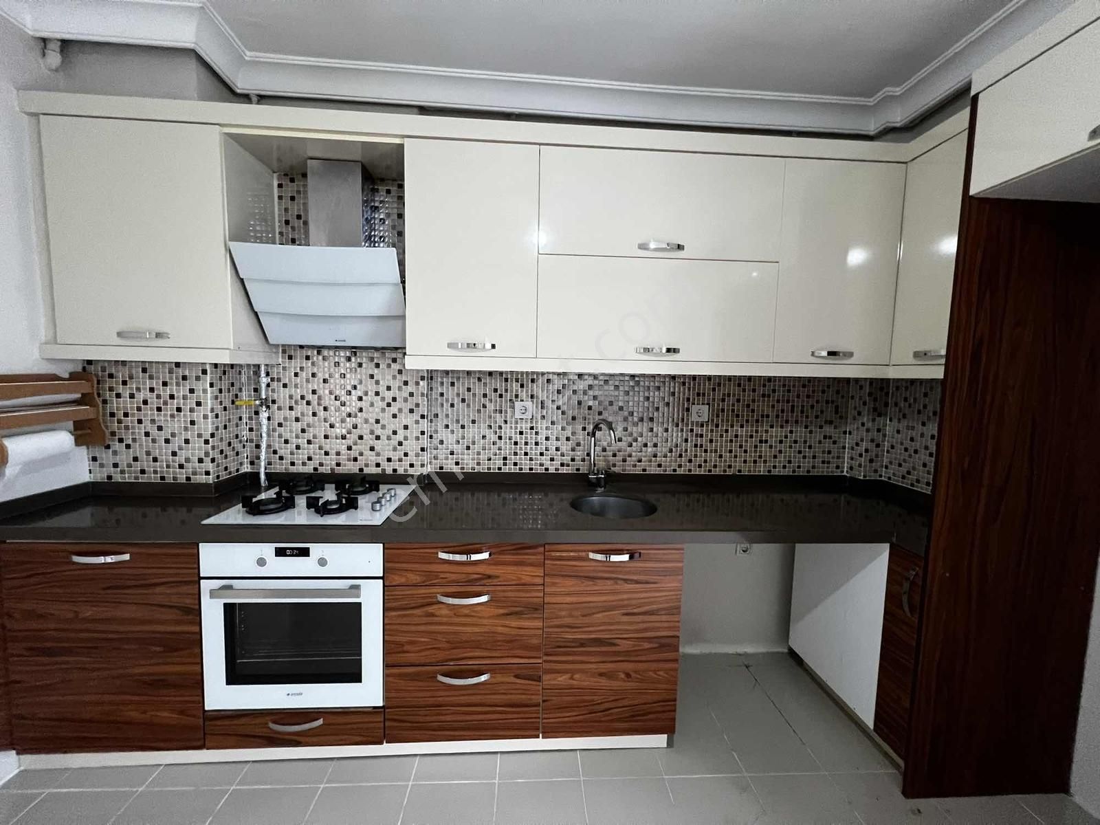 Özlüce Bulvara Yakın Kiralık 3+1 Arakat Daire - Görsel 31
