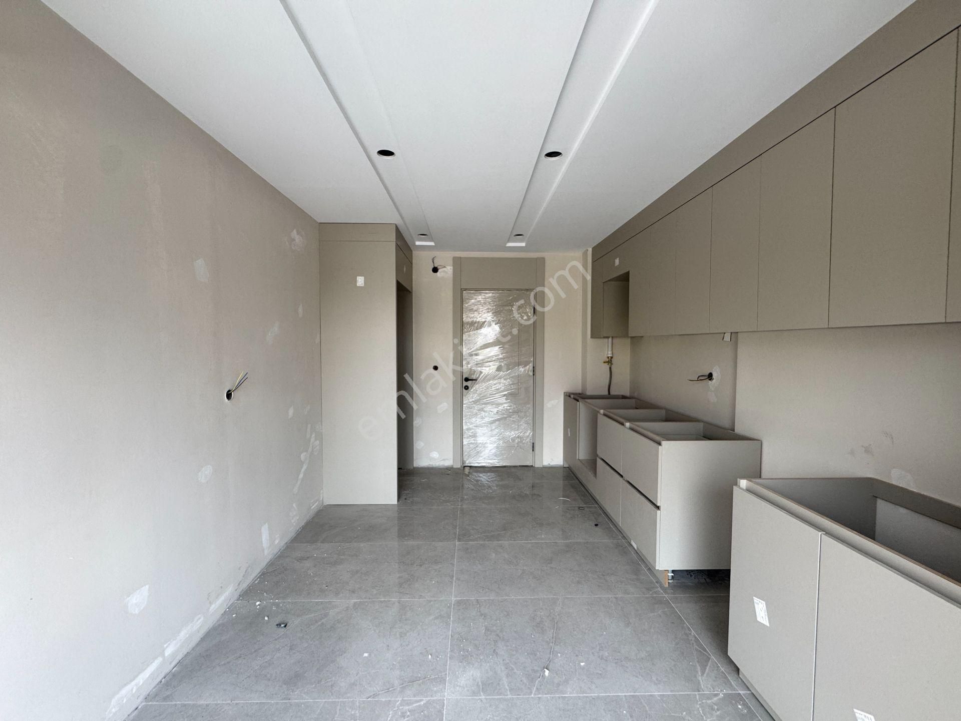 Kızıltoprakta Ebv. Banyolu Giyinme Odalı Geniş Lüks 3+1 Daire - Görsel 5