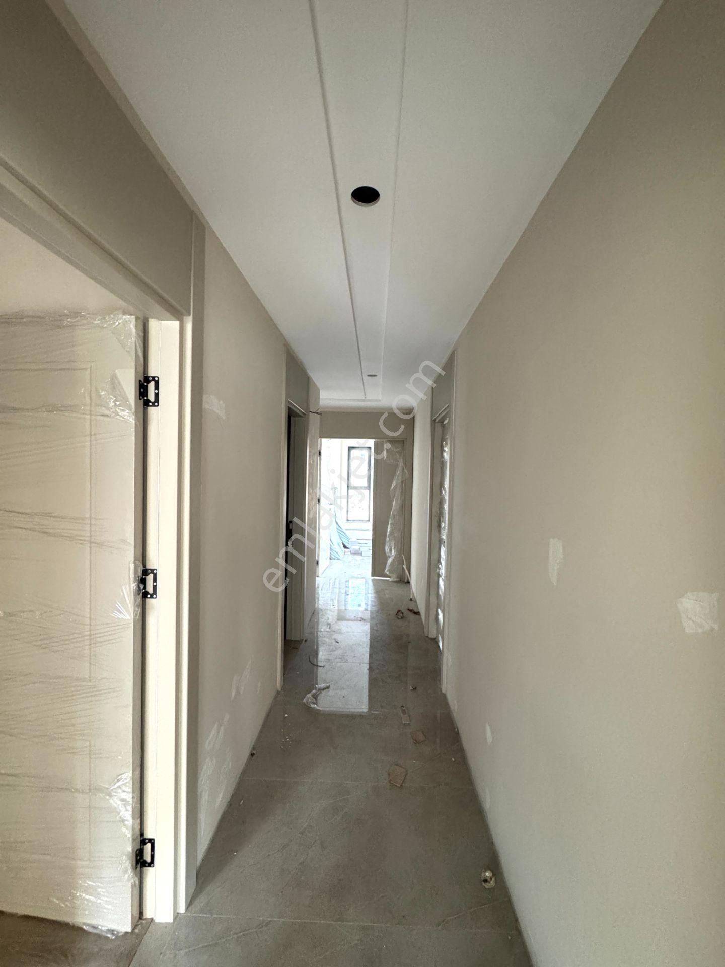 Kızıltoprakta Ebv. Banyolu Giyinme Odalı Geniş Lüks 3+1 Daire - Görsel 20