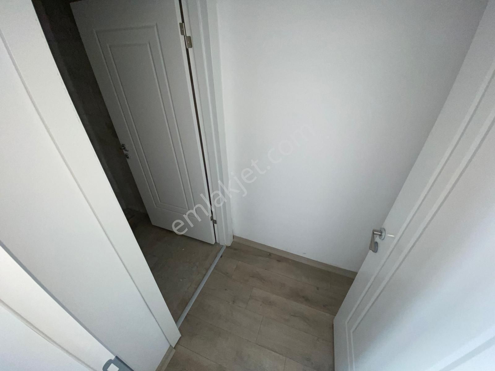 Hayal^de Saraycık Mh^de E. Banyolu Giyinme Odalı Geniş Lüx Yapılı 4+1 Daire ! - Görsel 28