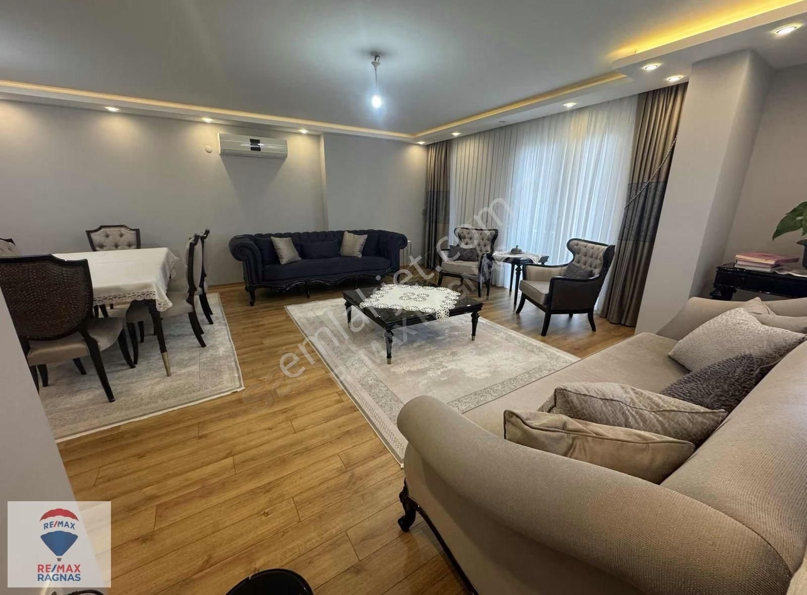 Çengelköy Bahçelievlerde 169m2 3+1 Otoparklı Satılık Daire - Görsel 2
