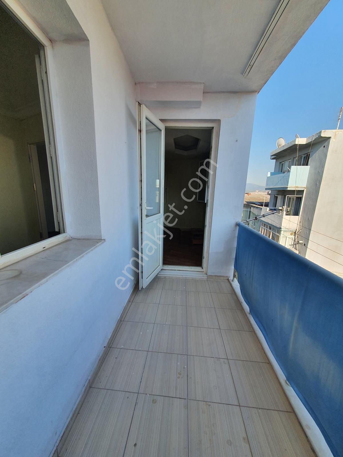 Gülyakada Merkezi Konumda 2+1 Bakımlı,satılık Daire! - Görsel 11