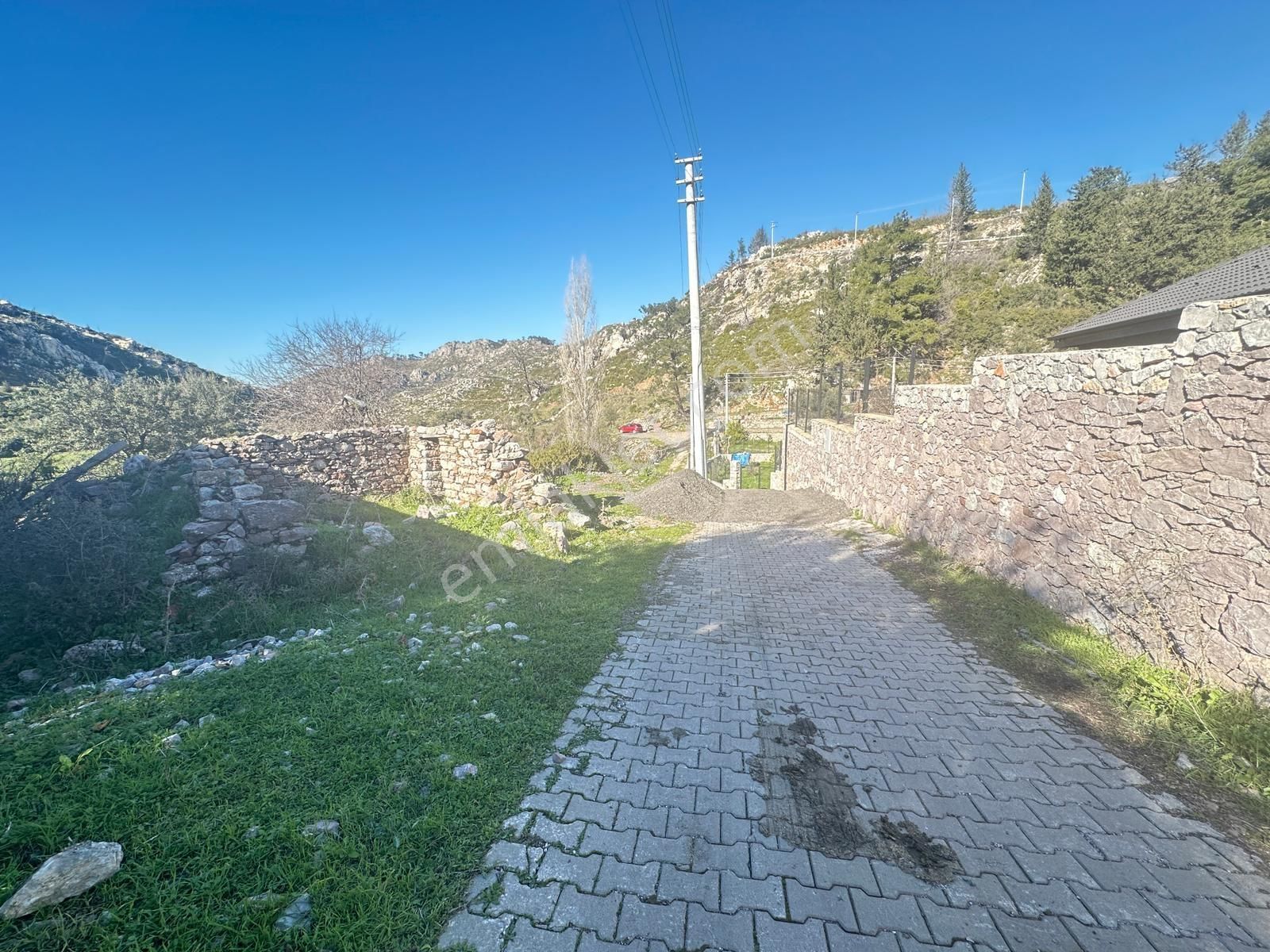 Marmaris Osmaniye'de Satılık Tarla -ev-bahçe - Görsel 6