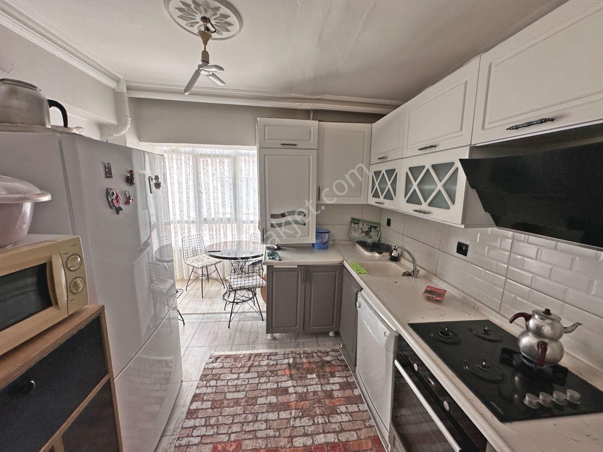 Çağlayan Düzlükte Tren İstasyonuna Yürüme Mesafesinde Açık Teraslı 4+1 Satılık Dublex - Görsel 17