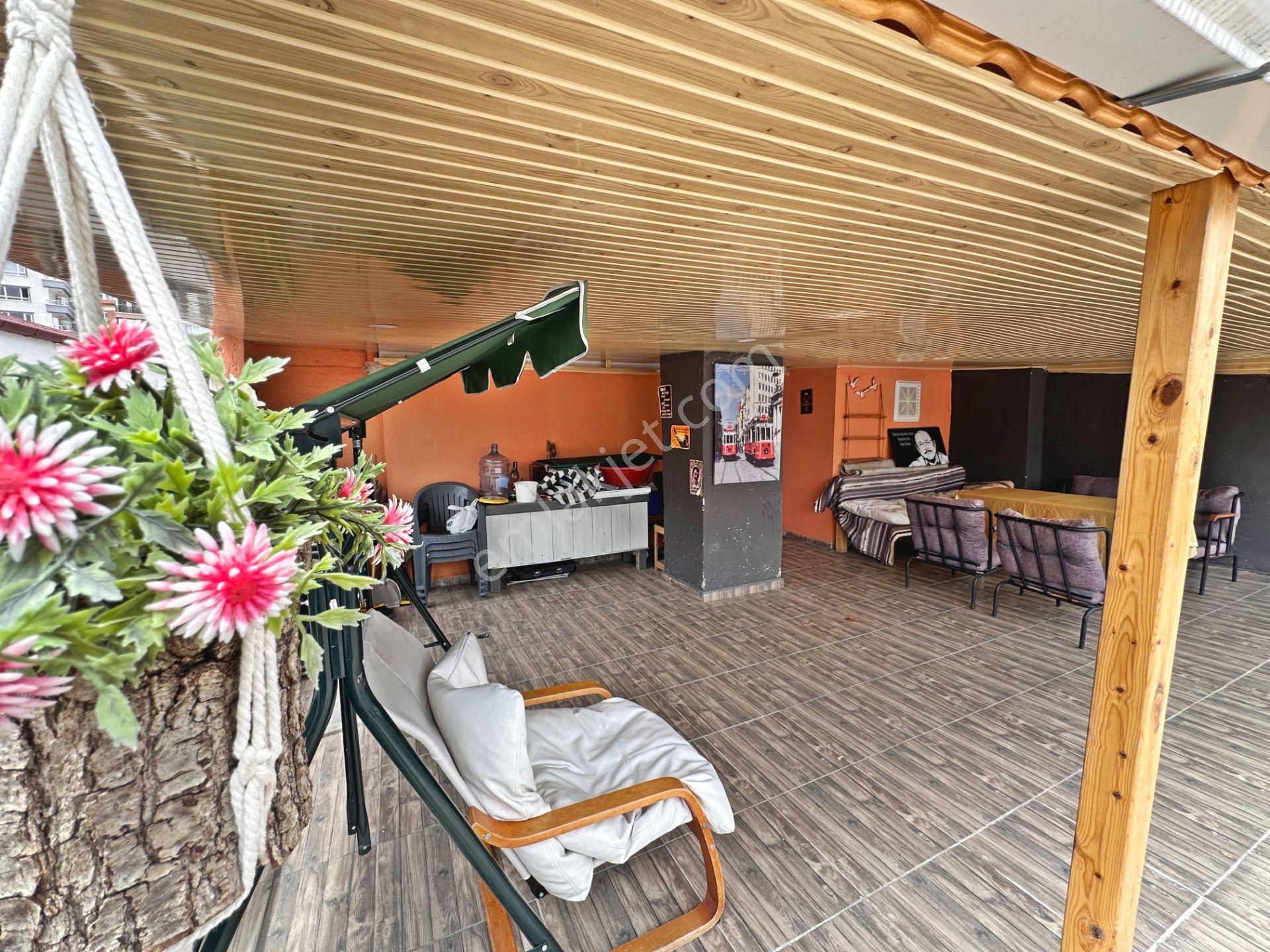 Çağlayan Düzlükte Tren İstasyonuna Yürüme Mesafesinde Açık Teraslı 4+1 Satılık Dublex - Görsel 4