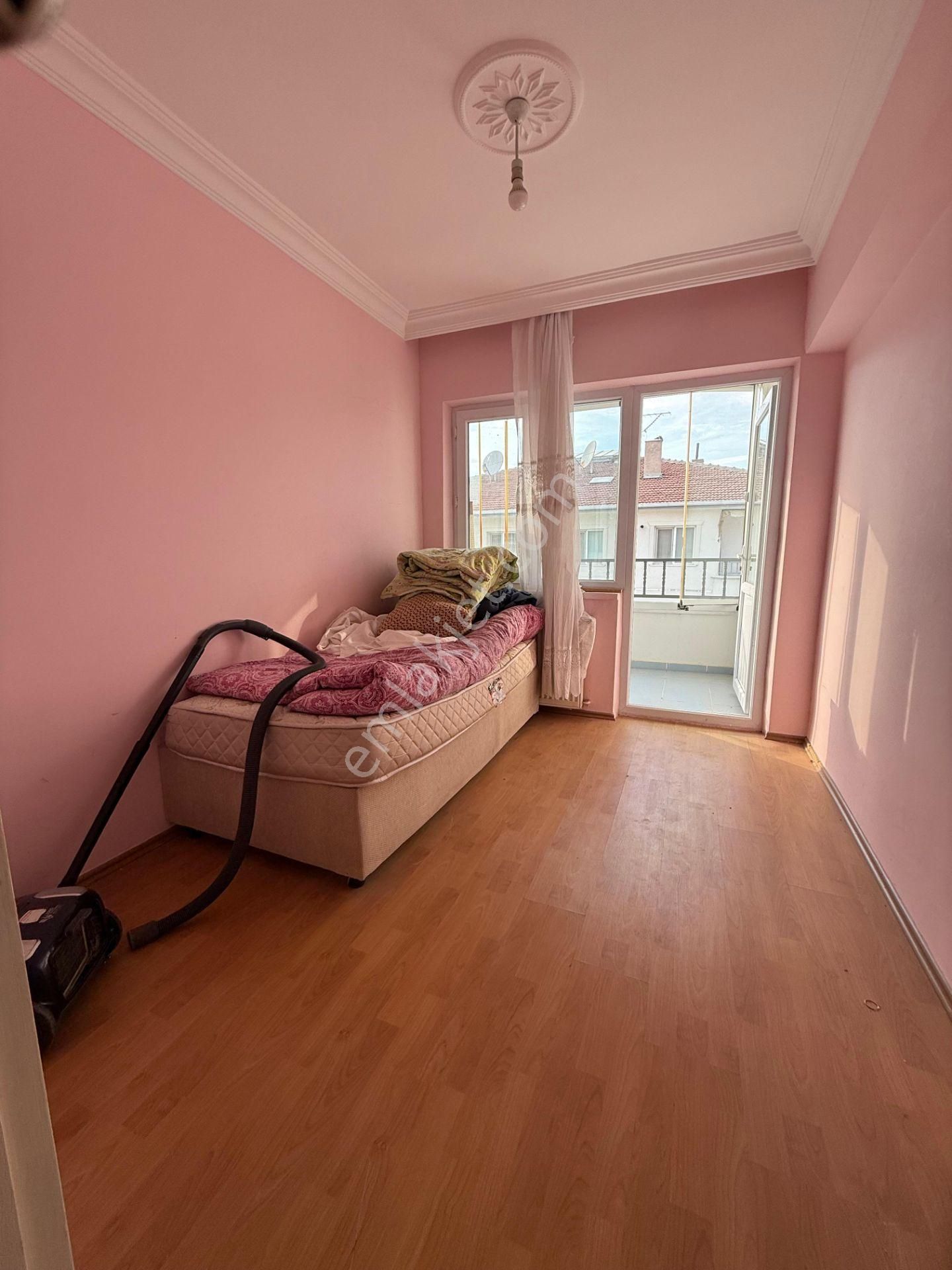 Pınarbaşı Mh. 3+1 Son Katta Bağımsız Genç Yaş Site İçi Daire - Görsel 14