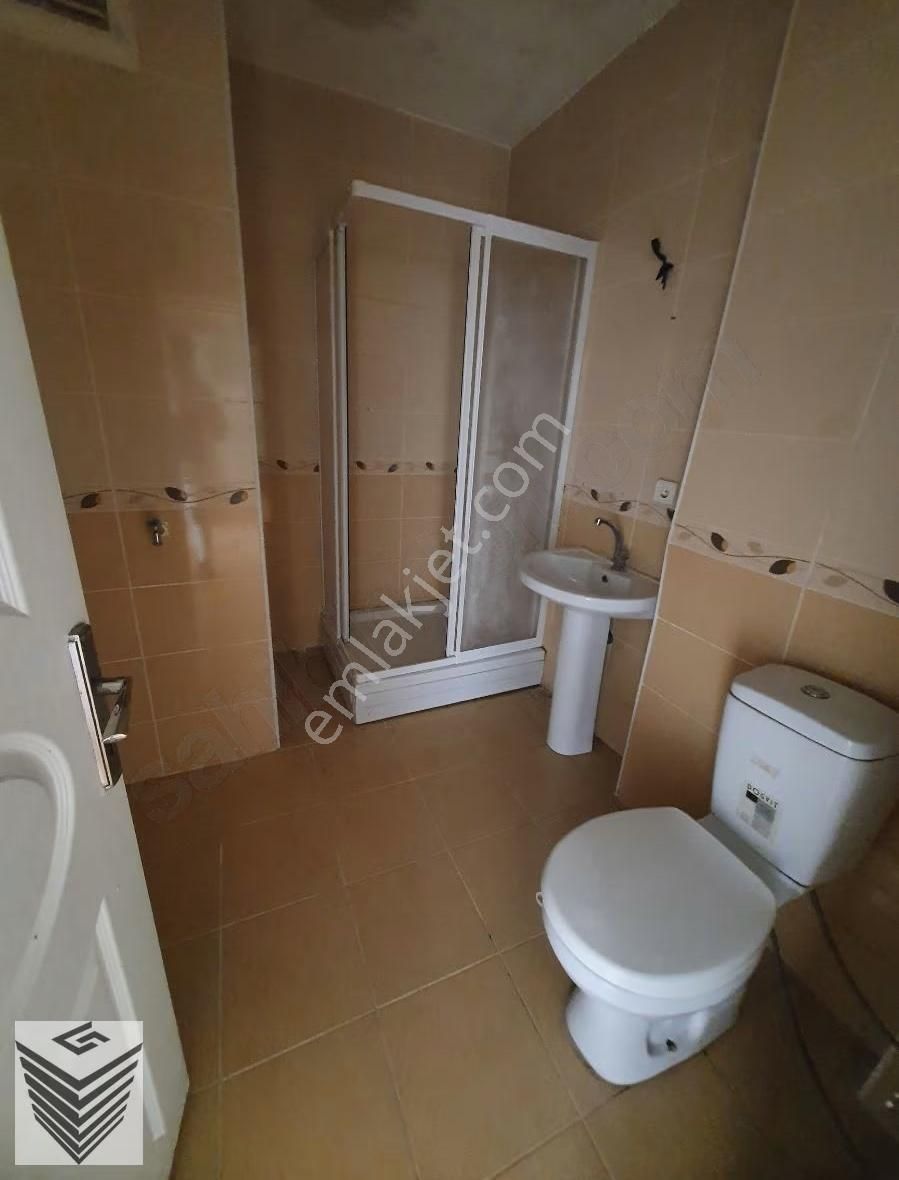 1+1 Arakat..65m..asansörlü..belediye Caddesinde..iyi Konumda.. - Görsel 18