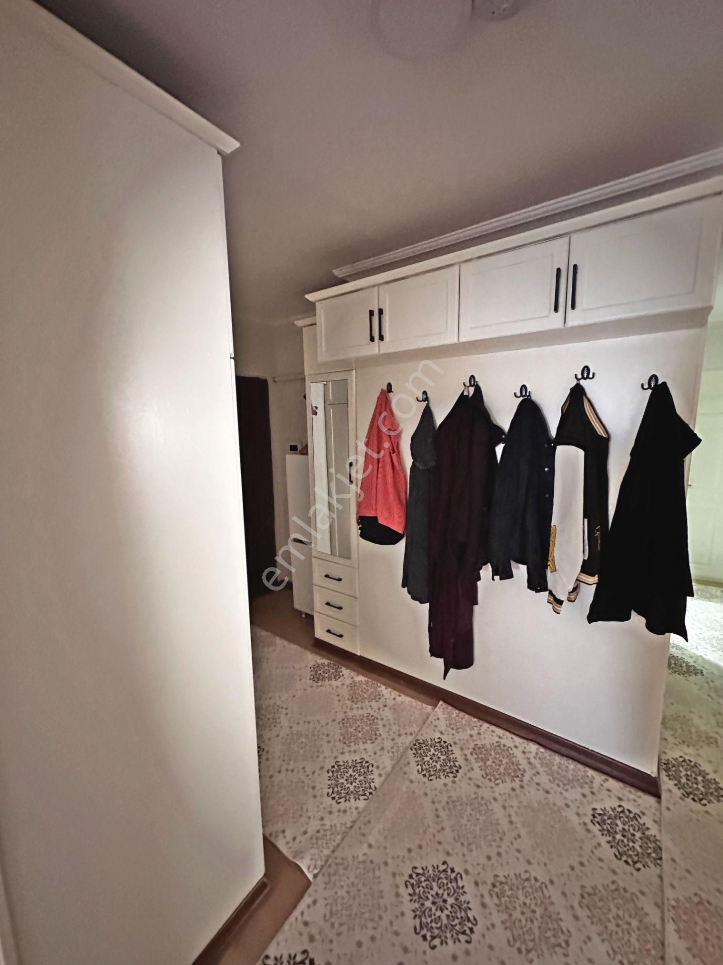 Şahintepe Mahallesinde Cadde Yakını Ön Cephede 3 Balkonlu 3+1 Satılık Daire - Görsel 20