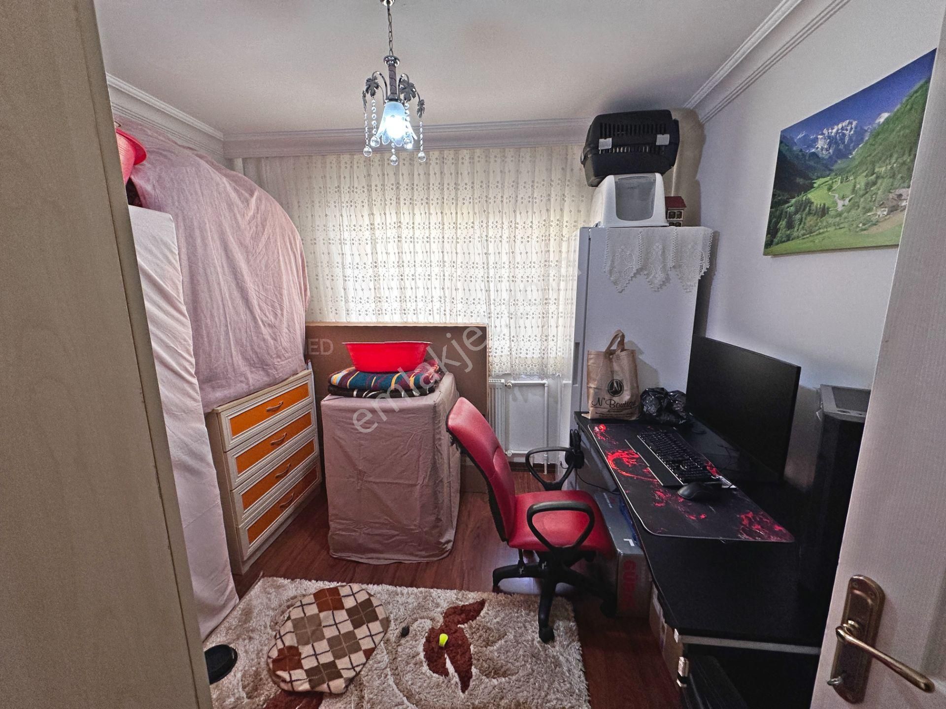 Şahintepe Mahallesinde Cadde Yakını Ön Cephede 3 Balkonlu 3+1 Satılık Daire - Görsel 15