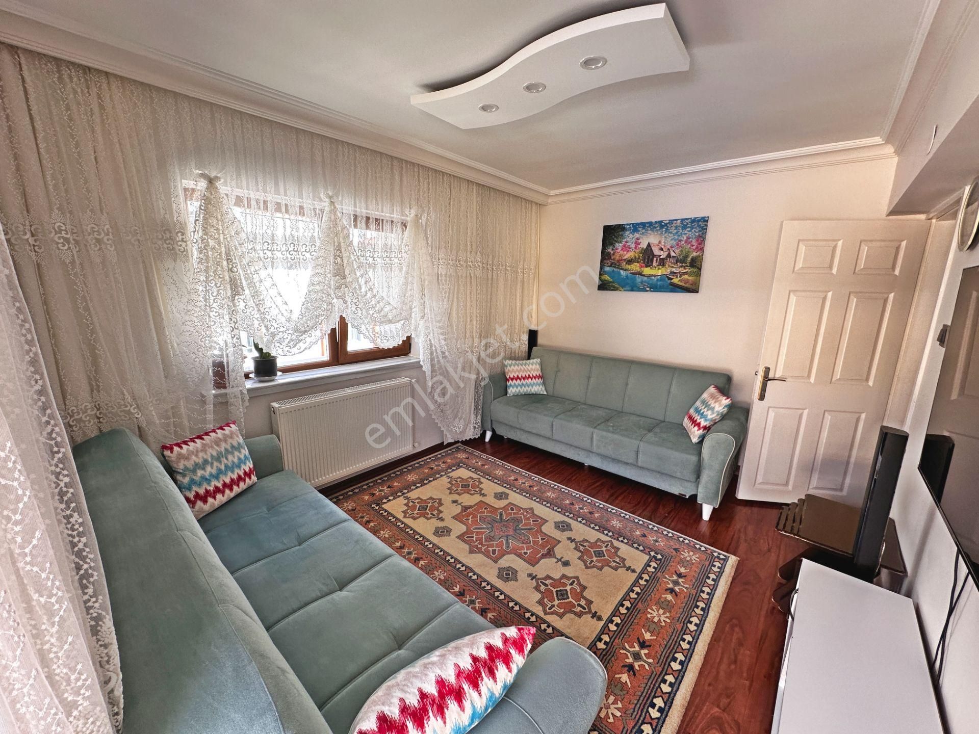 Şahintepe Mahallesinde Cadde Yakını Ön Cephede 3 Balkonlu 3+1 Satılık Daire - Görsel 12