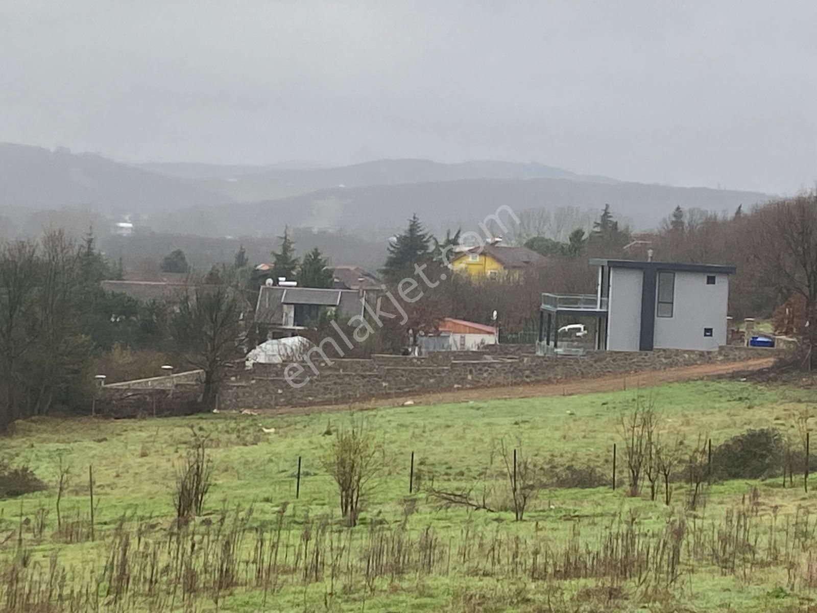 Gebze Kadıllı'da Satılık Yatırımlık Fırsat Tarla 1610m²