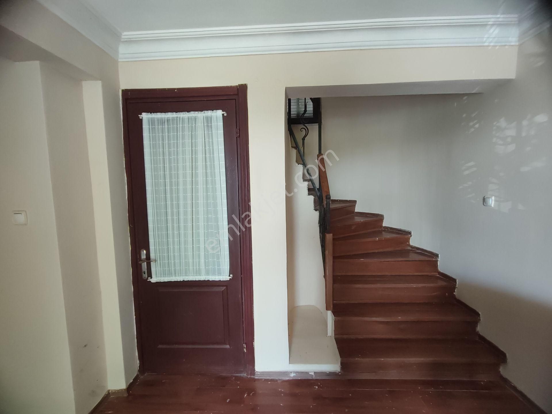 Kardeş'ten Hanlar Mevkiinde Tam Müstakil 3+1 Geniş Villa - Görsel 11