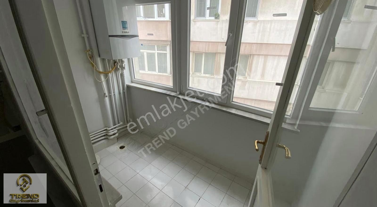 Trend'den Merkezde Tadilatlı 3+1 140m2 Asansörlü Arakat Daire - Görsel 24