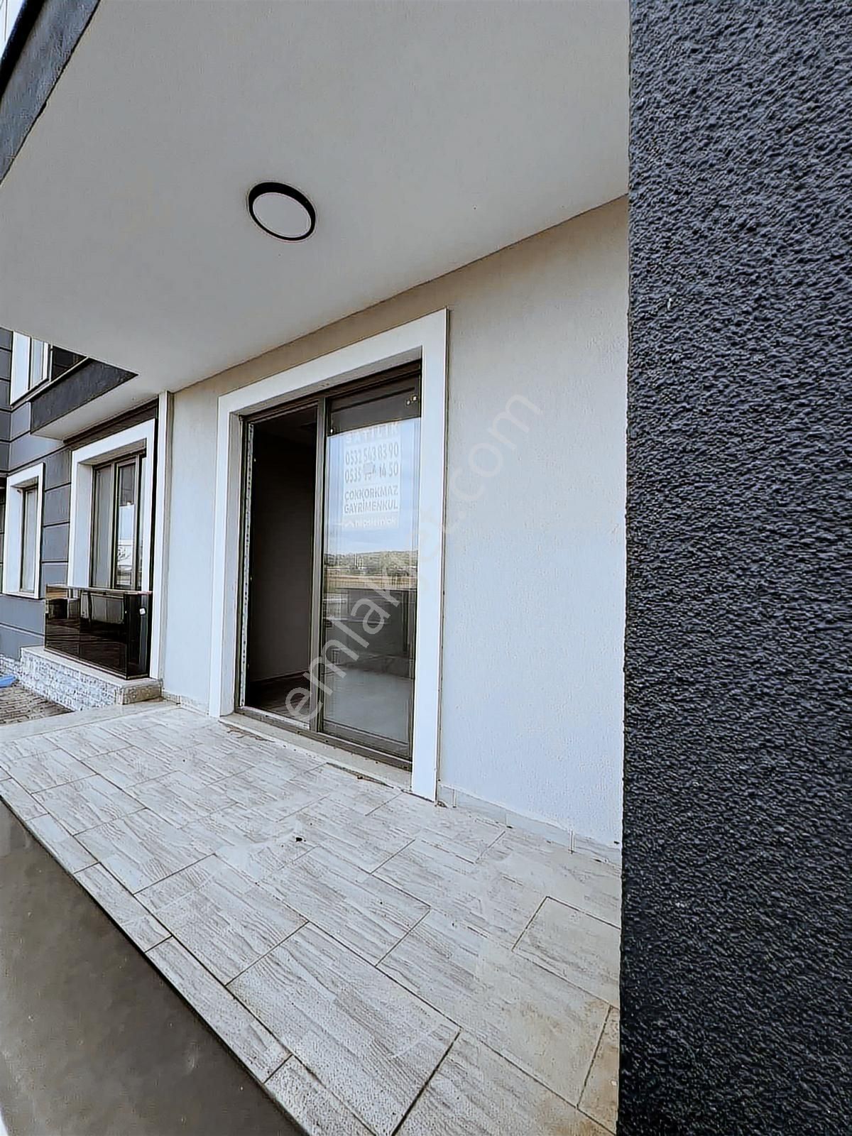 Ayvalık Altınova Havuzlu Sitede 1+1 - Görsel 13