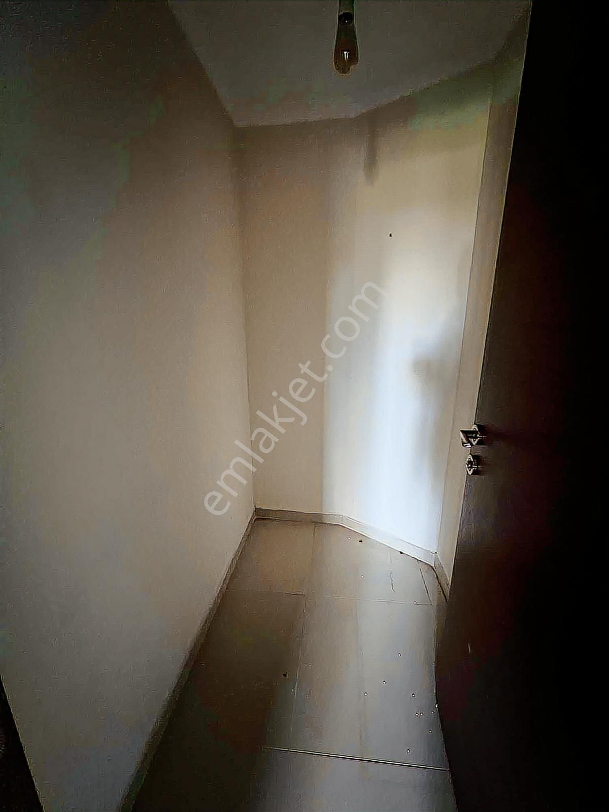 Ayvalık 150 Evler Paragon Karşısı Doğalgazlı 2+1 - Görsel 7
