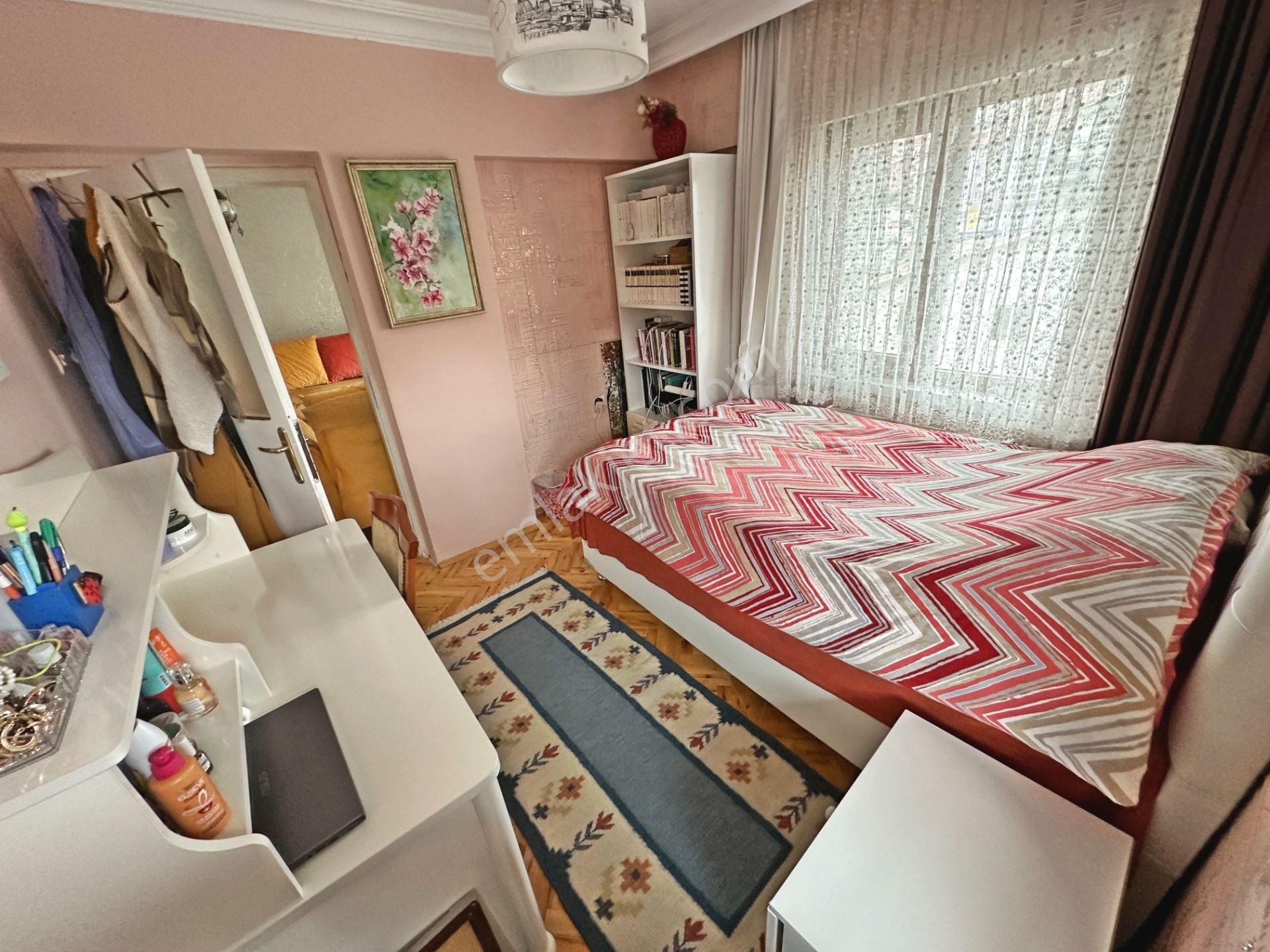 30 Ağustos Okul Yakını Katta Ön Cephede 3+1 Satılık Daire - Görsel 5