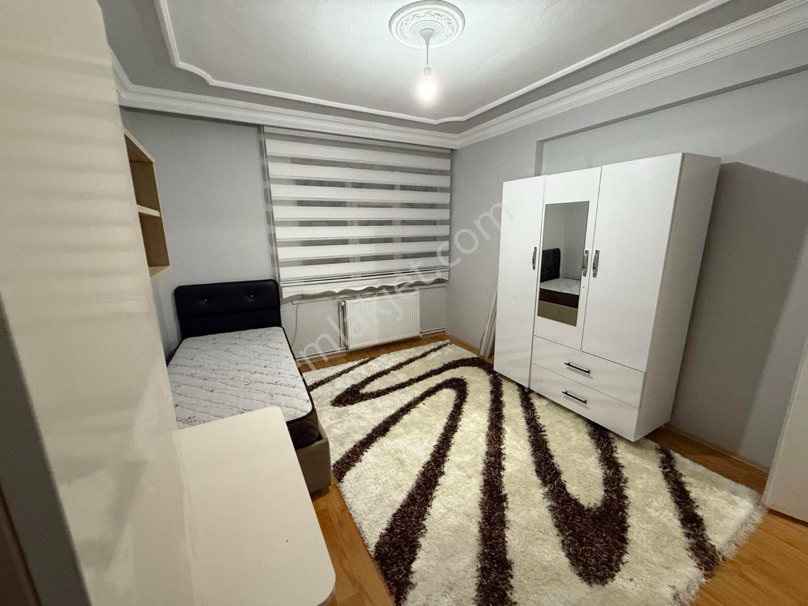 Özçelebi'den Çarşı'da Eşyalı Kiralık Daire - Görsel 3