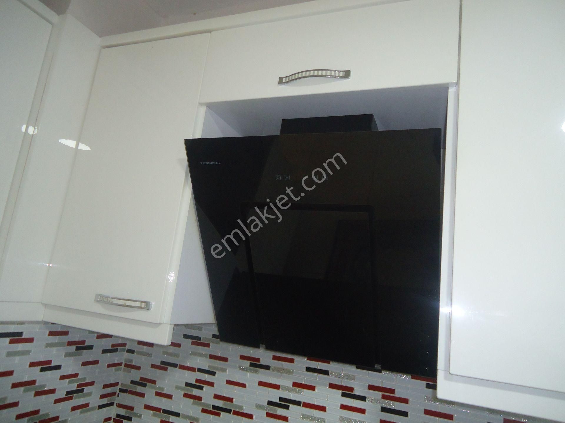 Aydınlıkevlerde 3+1 Geniş Satılık Daire Gizem Emlaktan - Görsel 22