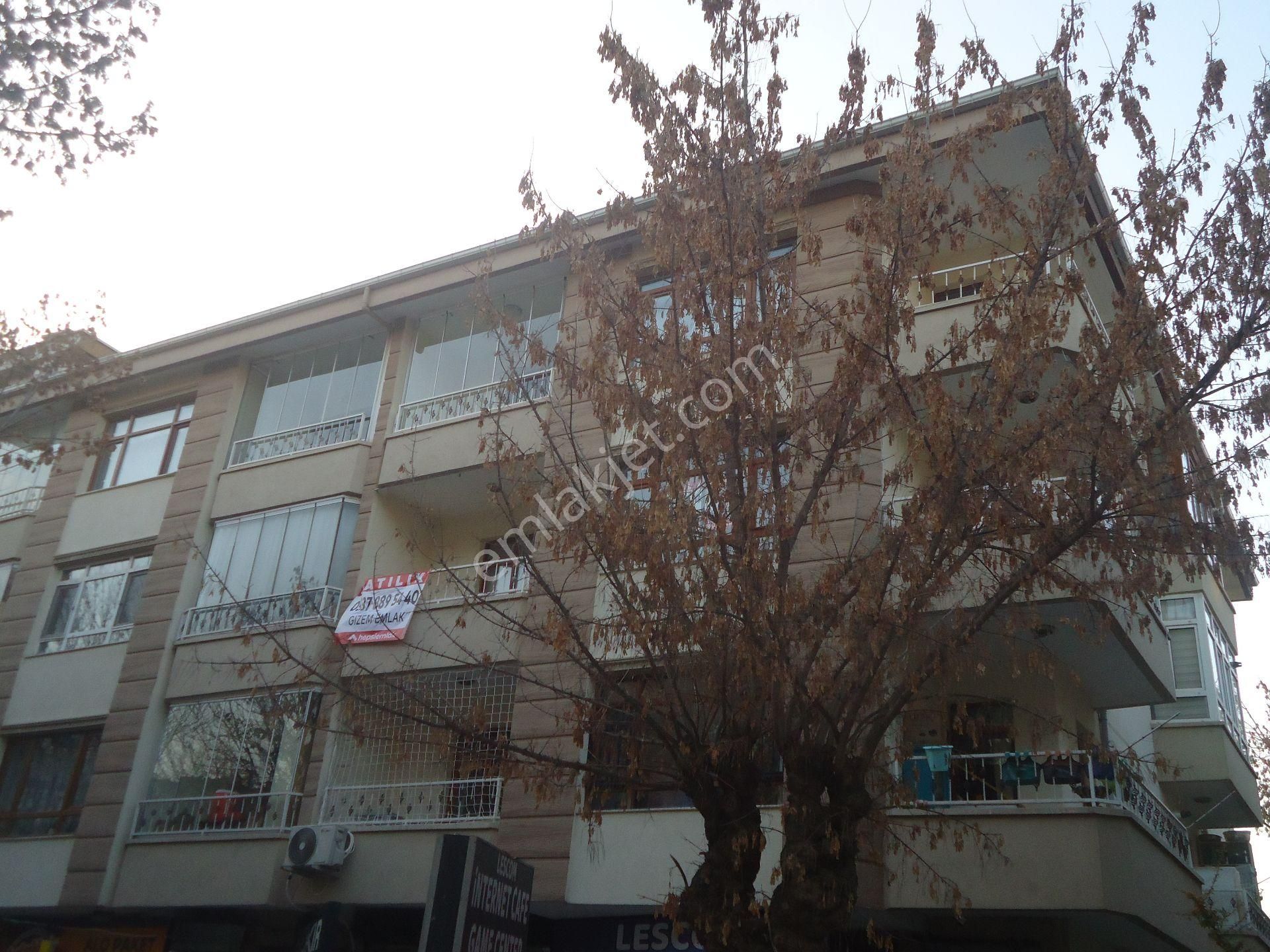 Aydınlıkevlerde 3+1 Geniş Satılık Daire Gizem Emlaktan - Görsel 34