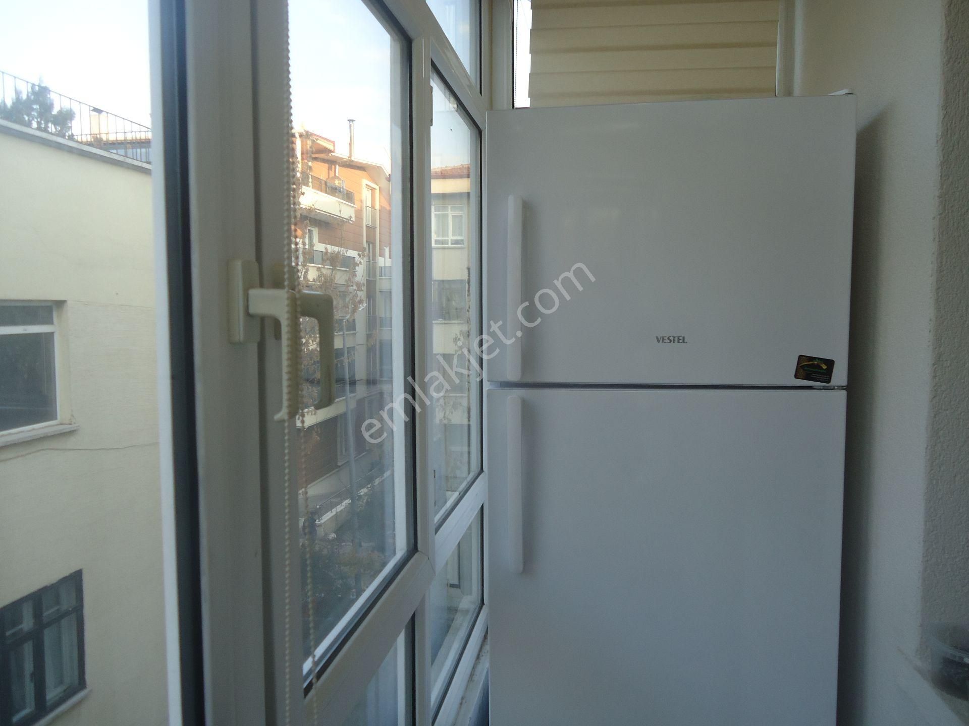 Aydınlıkevlerde 3+1 Geniş Satılık Daire Gizem Emlaktan - Görsel 24