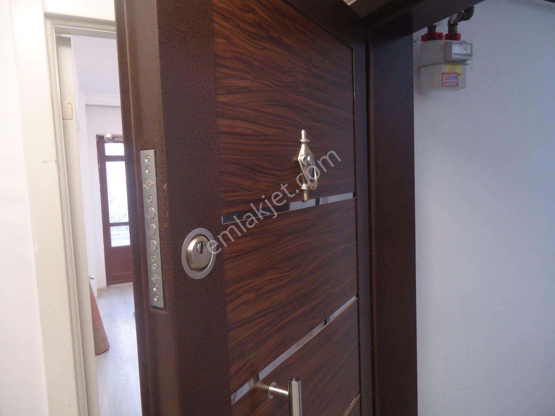 Aydınlıkevlerde 3+1 Geniş Satılık Daire Gizem Emlaktan - Görsel 9