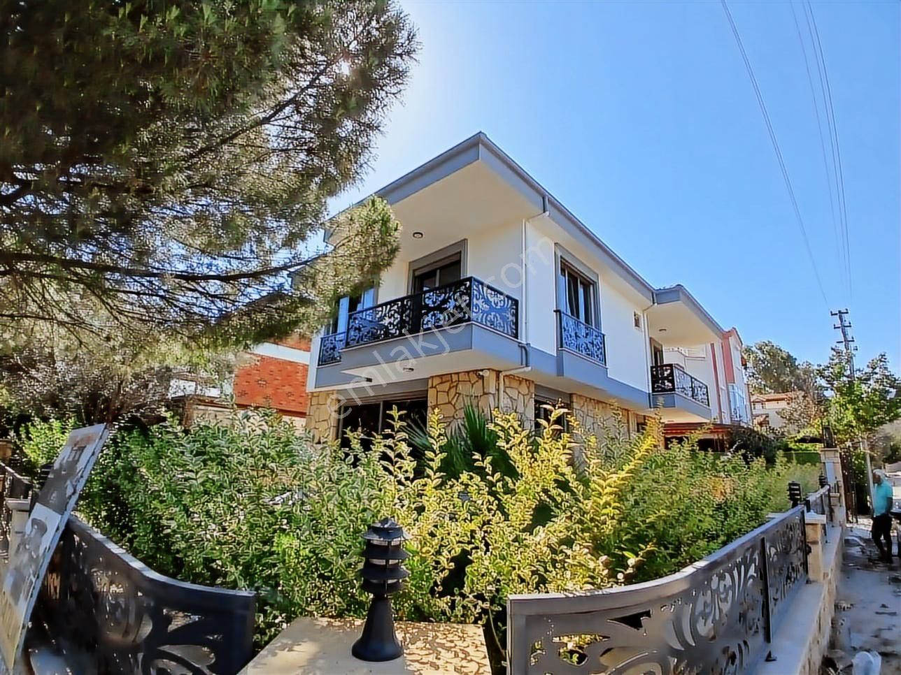 Tam Müstakil Denize 80 Metre Sıfır Akıllı Villa - Görsel 25