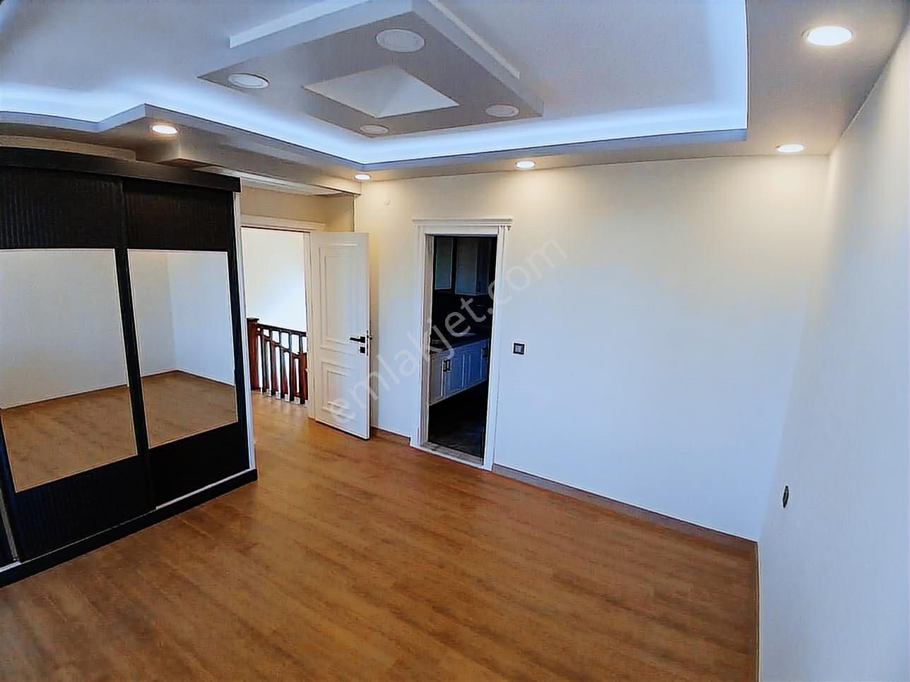 Tam Müstakil Denize 80 Metre Sıfır Akıllı Villa - Görsel 29